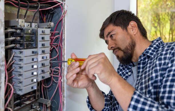 Best Electrical Contractors for Businesses  in Parkston, SD